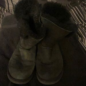 Used Uggs size wore off but 7.5 in women’s